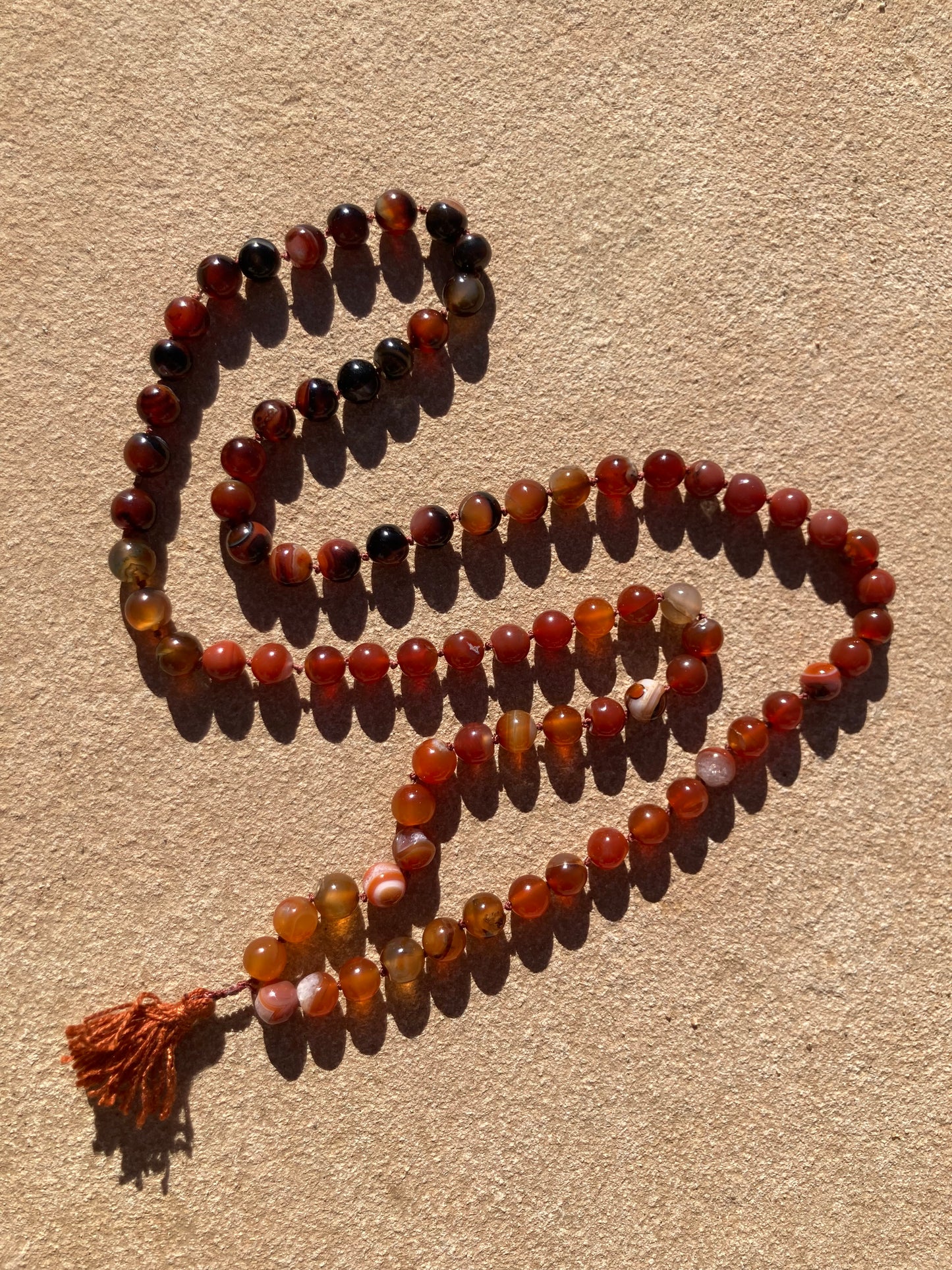 Rootsy mala